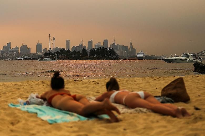 Researchers project that Australia will lose about half of its current total sandy coastline by 2100 as a result of rising sea levels. PHOTO: REUTERS