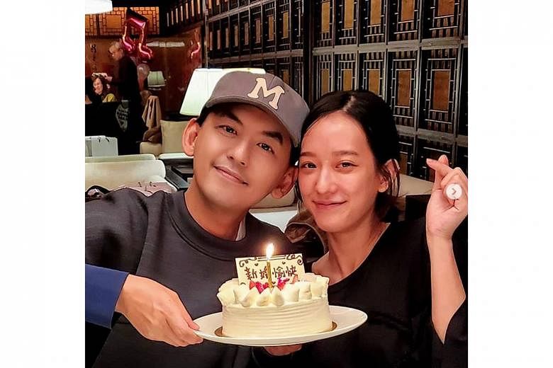TV host Mickey Huang and actress Summer Meng have cancelled their wedding banquet on April 19. 