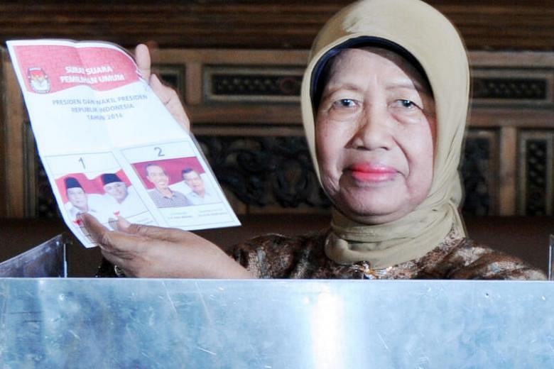 Indonesian President Joko Widodo's mother dies at 77 | The Straits Times