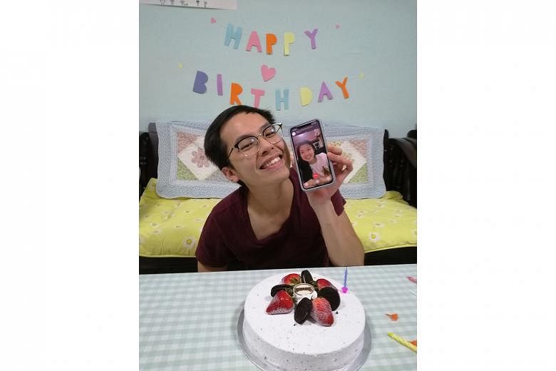 Dr Tan En Ying celebrating his birthday with his fiancee Melissa Chua over FaceTime. She surprised him with food and cake deliveries. 