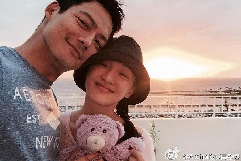 Chinese actress Zhou Xun and Chinese-American actor Archie Kao in a photo taken in Hawaii in 2014.
