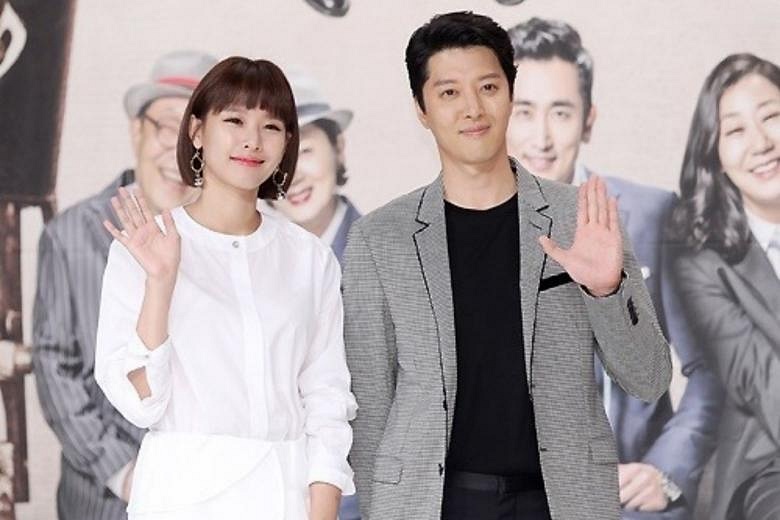 Actors Lee Dong-gun and Jo Yoon-hee split after 3 years of