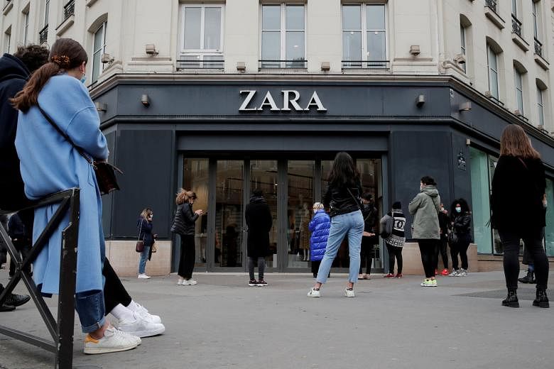 Zara owner to close up to 1,200 stores globally first-ever loss; plans big online push | The Straits