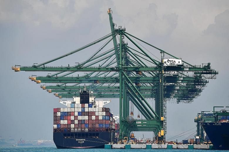 The number of cargo ships calling at Singapore's ports fell last month to 3,059, the lowest since at least 1993, while sales of marine fuels declined to a three-month low.