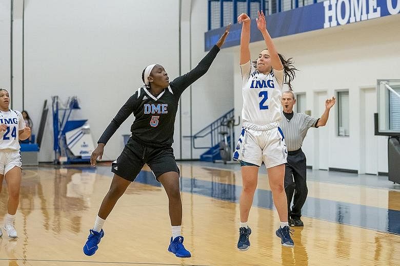 Ariel Loiter making a three-point attempt. She averaged more than 20 points per game for her high school team and received the IMG Academy Ascender Award for being an all-rounder in studies and sport. Ariel Loiter, who spent two years at IMG, on her 