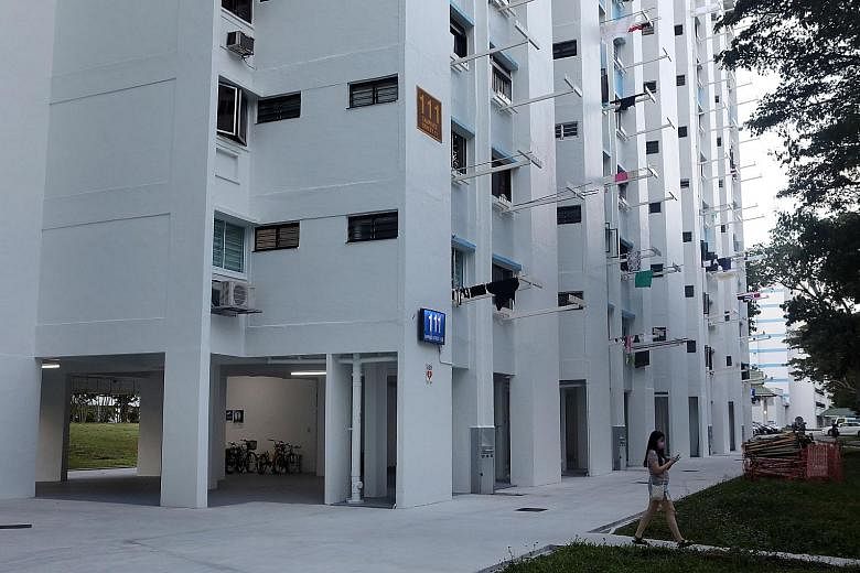A total of 118 people who live in or visited the clusters at Block 111 Tampines Street 11 have been tested for Covid-19 since the end of last month. All have tested negative. ST PHOTO: JOEL CHAN