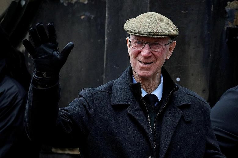 Jack Charlton (at the funeral of ex-England World Cup-winning goalkeeper Gordon Banks) is the sixth member of the team to have died.
