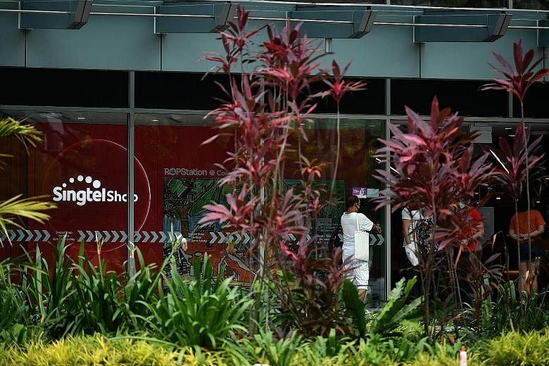 Singtel's earnings before interest, tax, depreciation and amortisation came in at $897 million for the three months to June 30, down 24.2 per cent from $1.18 billion a year earlier, owing to intense price competition across markets, a fall in roaming