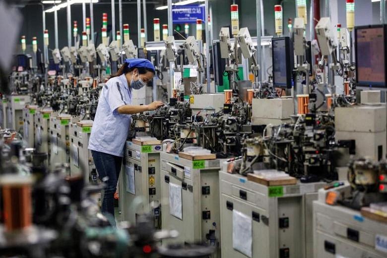 Chinese factories arrange labour-sharing deals to redeploy staff to ...