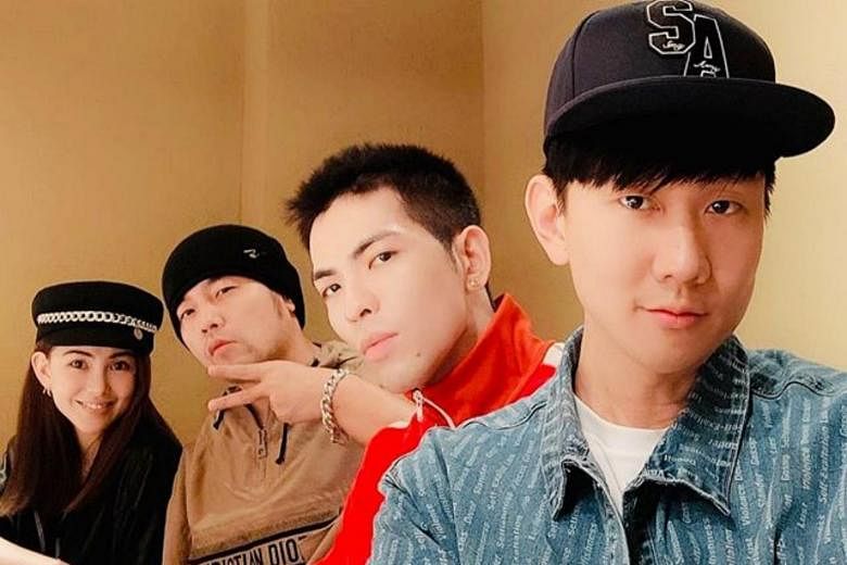 In Good Company: Jay Chou, Jam Hsiao And Jj Lin Have Dinner Together | The  Straits Times