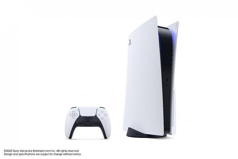 Sony's PlayStation 5 (left) and Micosoft's Xbox Series X (right).