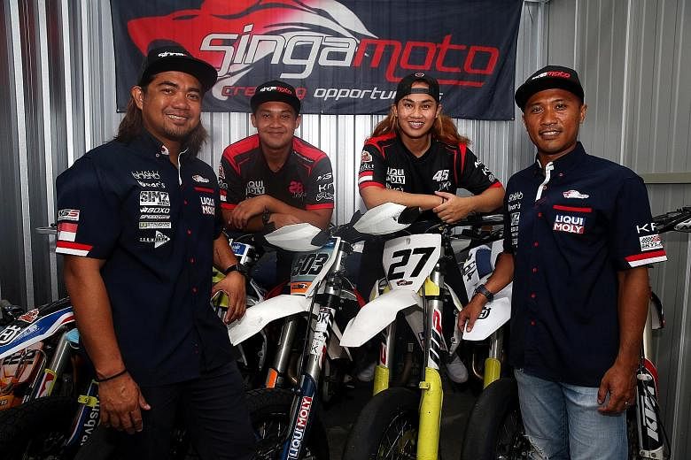 Above: Event organisers Abdul Khalik Nordin (foreground, left) and Mohammad Fazli Kamaruddin (foreground, right) with brothers Arsyad (left) and Muhammad Aiman Shaharum, who will be taking part in the event. Left: The Singamoto Track Day is scheduled