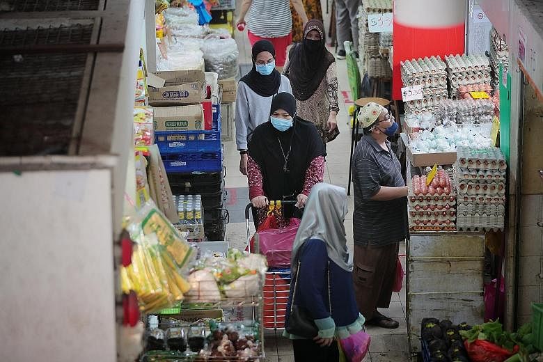 The Block 4A Jalan Batu Hawker Centre saw 10 visits by a Covid-19 patient or patients while they were infectious. Members of the public who have visited such places at the times stated on the Health Ministry's list are advised to monitor their health