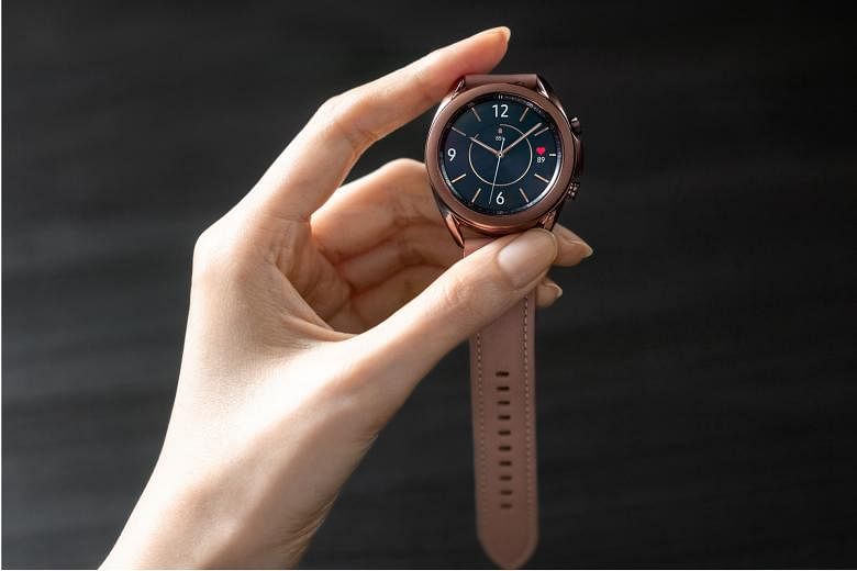 The Galaxy Watch3 can measure the amount of oxygen in your bloodstream and detect falls.