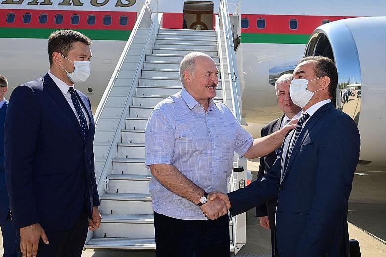 Belarusian President Alexander Lukashenko flew to Sochi yesterday to seek Russia's aid.