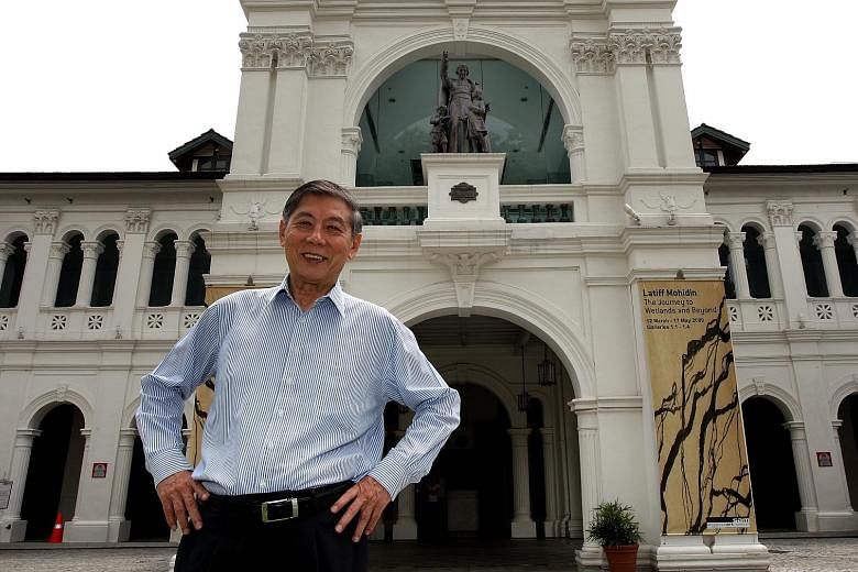 Dr Tan Eng Liang in front of the Singapore Art Museum in 2009. He wants more young sports leaders to step up and stay the course. ST FILE PHOTO