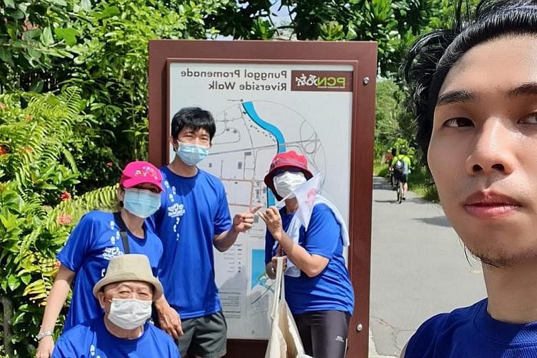 The Poh family (from far left) - Richard, helper Joy Rodriguez, Bryan, Sylvia and Gabriel - taking a wefie before beginning the Singapore National Stroke Association's virtual walk yesterday. This year's Stepping Out For Stroke fund-raising event, a 