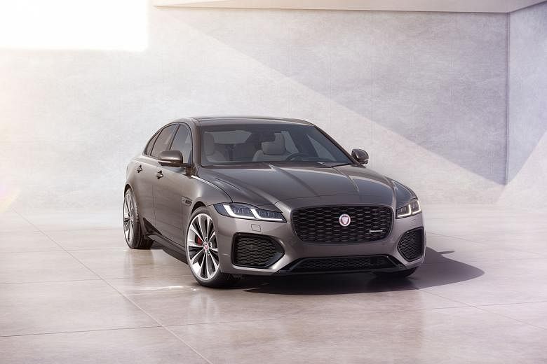 Facelifted Jaguar XF with new interior