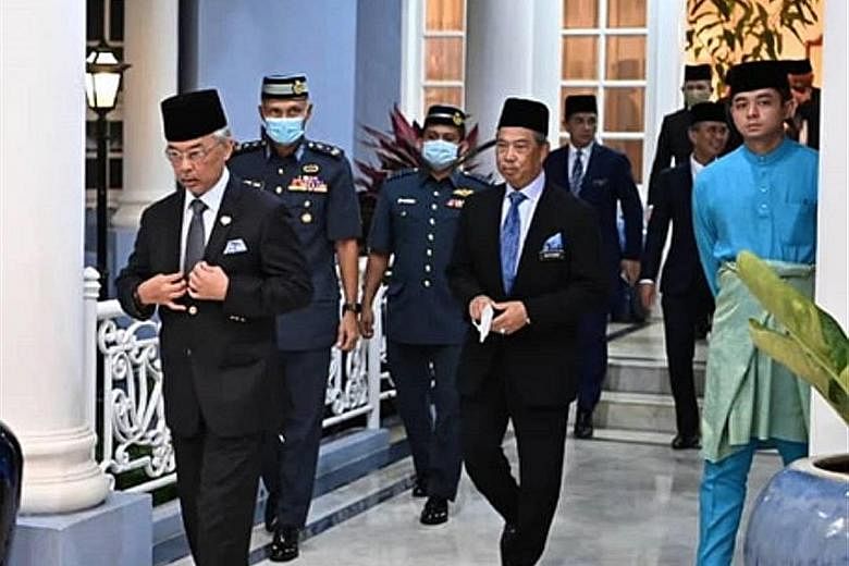 (From far left) Sultan Abdullah Ahmad Shah and Prime Minister Muhyiddin Yassin in a video posted on Regent of Pahang Tengku Hassanal Ibrahim's (in blue) Instagram stories on Friday. PHOTO: TENGKU HASSANAL SHAH/INSTAGRAM