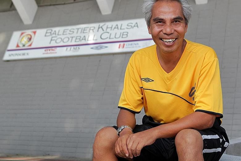 Salim Moin was known as a jovial person off the pitch but was strict and dedicated as a coach. TNP FILE PHOTO