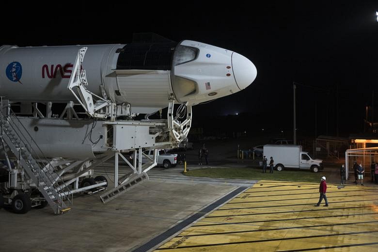 SpaceX wins Nasa blessing to ferry astronauts to space station | The ...