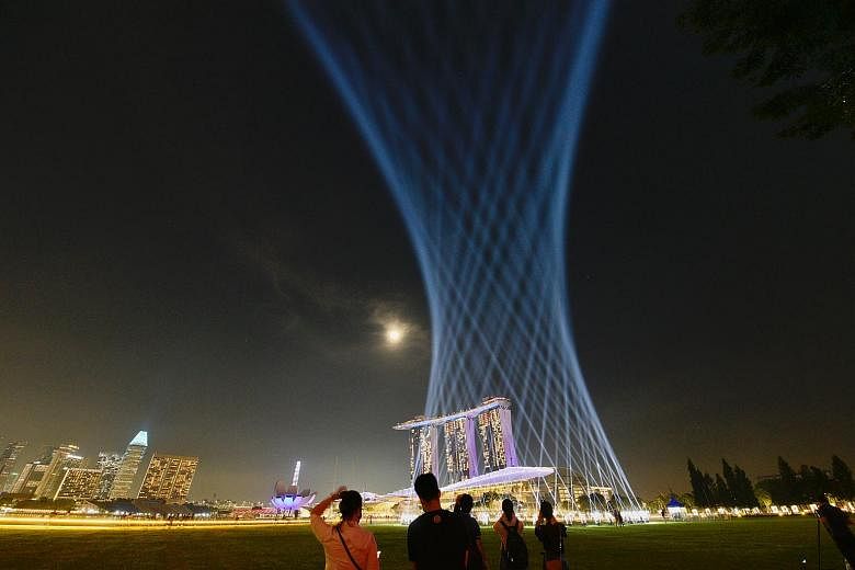 Marina Bay to be lit by a different sort of light show the New | The Straits Times