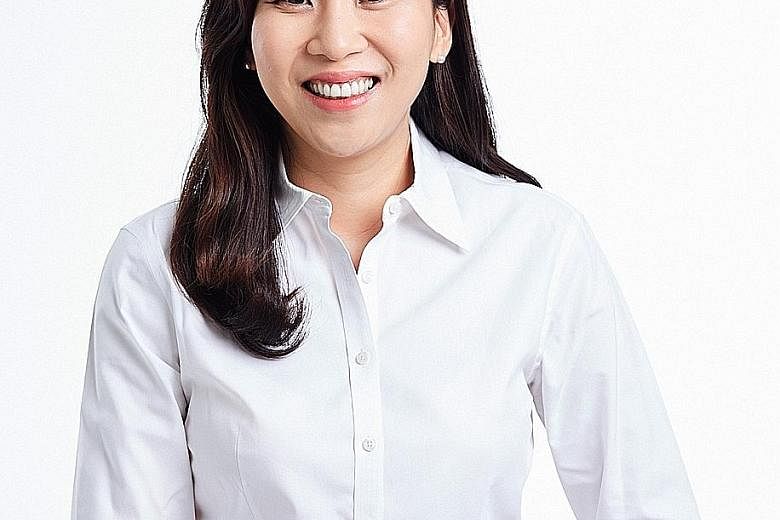 8percent's founder Lee Hyo-jin (at left, above) and Ms Sophie Kim, who founded premium grocery delivery service Market Kurly, both ventured successfully into the traditionally male-driven start-up scene in South Korea.