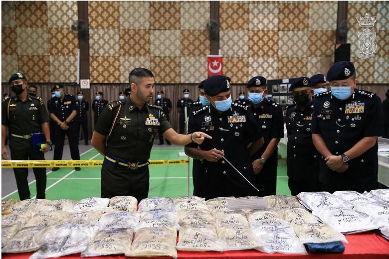 In Biggest Malaysia Drug Bust Narcotics Worth 66 2m Seized By Johor