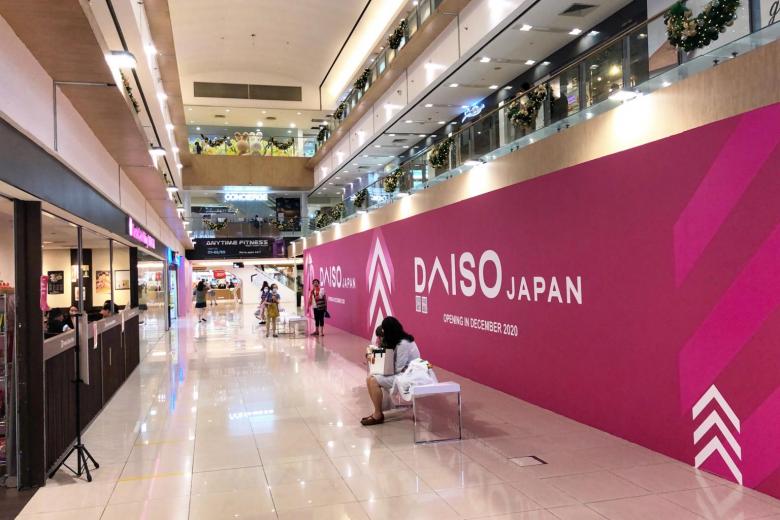 Daiso is latest to go online, but shoppers also want physical stores