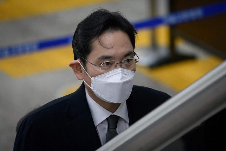 Samsung Heir Forgoes Appeal Of Jail Sentence In Bribery Case | The ...