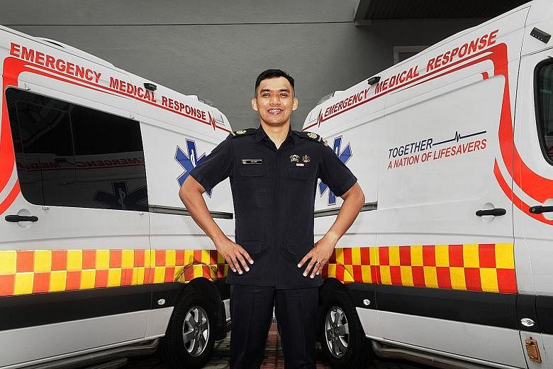Mr Eugene Seah, a nurse at Khoo Teck Puat Hospital, has volunteered for 995 calls with the Singapore Civil Defence Force as a paramedic since 2015. ST PHOTO: YONG LI XUAN Staff Sergeant Mohammad Aliff Rosli is among some 1,400 Singapore Civil Defence