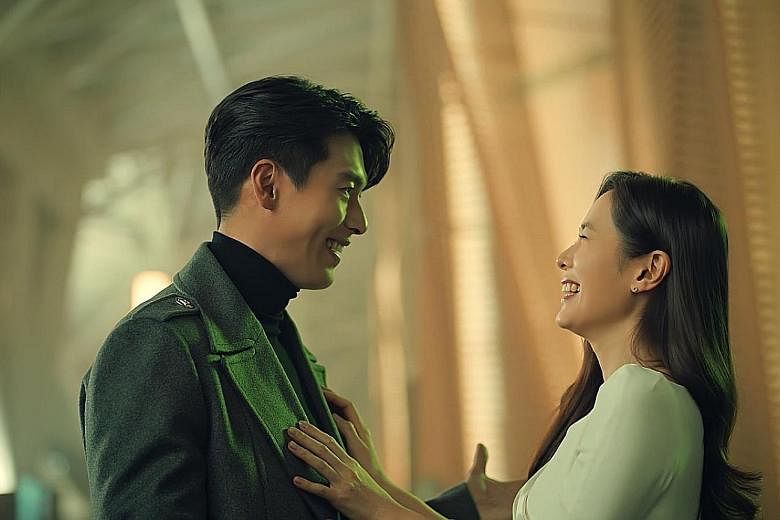 Dating K-pop stars Hyun Bin and Son Ye-jin appearing in a commercial by Philippine telco Smart Communications, timed for release on Valentine's Day on Sunday.