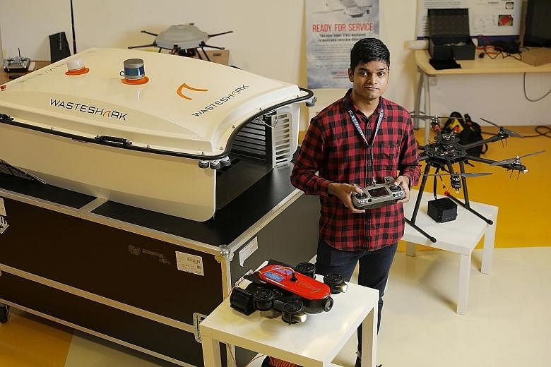Mr Sharif Shaharudeen, who has a first-class honours degree in aeronautical engineering, found jobs in the sector drying up amid the pandemic. ST PHOTO: ONG WEE JIN