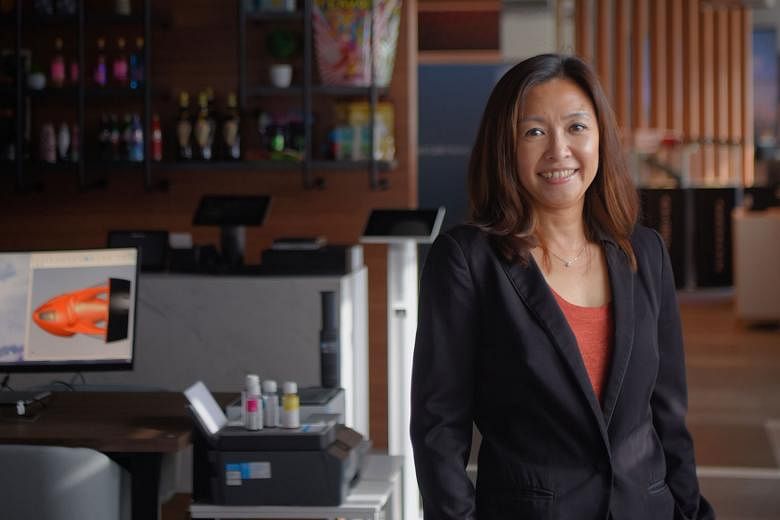 Ms Vivian Chua, the Singapore managing director of technology giant HP Inc, says she has never felt sidelined or undermined because of her gender. "You just need to be able to hold your own," she adds. 