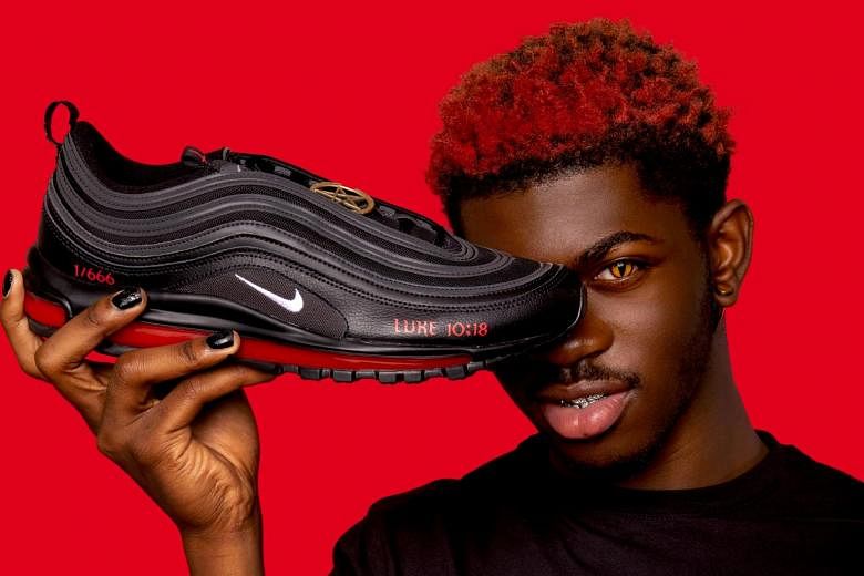 Minimer Tilståelse Gensidig Nike sues over Lil Nas X 'Satan Shoes' with human blood in soles | The  Straits Times