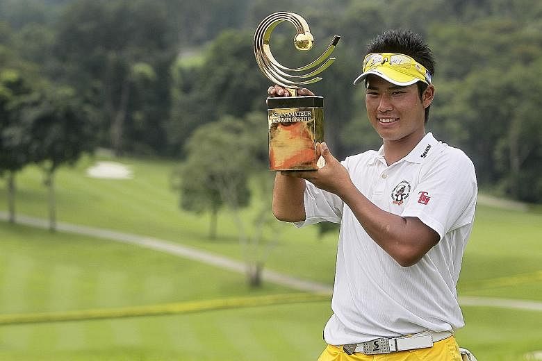 Hideki Matsuyama with his Asian Amateur Championship trophy, after defending his title at the Singapore Island Country Club in 2011.
