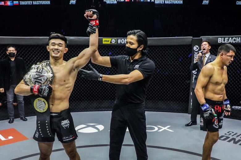 MMA: Dad-to-be Christian Lee defends One Championship lightweight title  with TKO win | The Straits Times