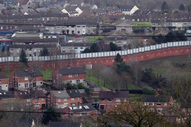 A Timeline Of Northern Ireland Since Its Birth 100 Years Ago The   Af Peacewall 0205 