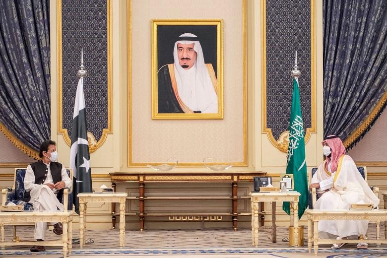 Saudi Arabia And Pakistan Sign Agreements To Improve Ties | The Straits ...