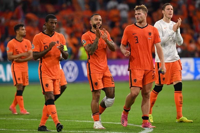 Football: Dutch delight as Euro victory over Austria seals top spot in ...