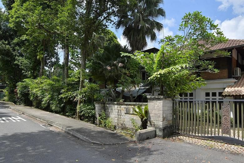 The family of Grab co-founder Anthony Tan is reported to have bought this good class bungalow in Bin Tong Park in District 10. The $40 million price exceeds the last transacted one of about $37 million for a bungalow in the same area last December. S