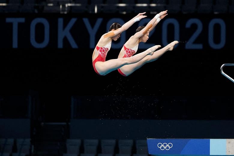 Olympics: Chinese teens win women's synchronised 10m platform diving ...