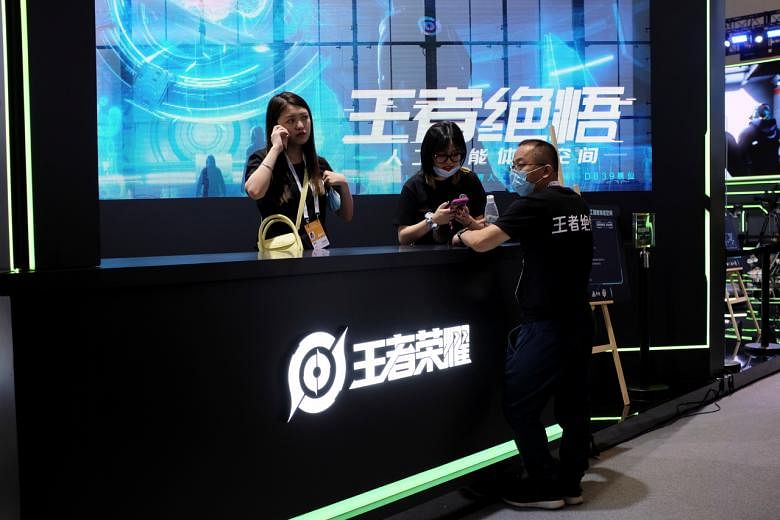 China should root out online games that distort history - China