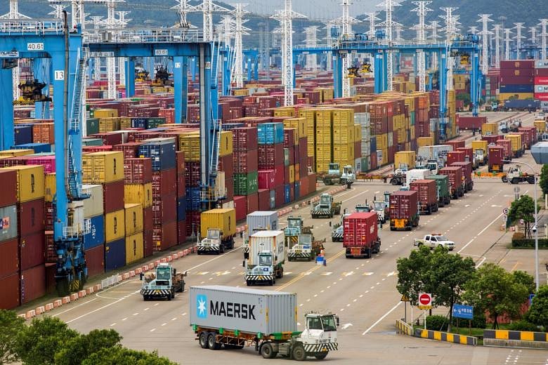 China port closures to delay Christmas shipments, stall electronics