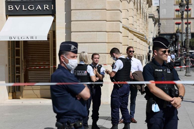 Suspects nabbed in chase after €10 million jewel heist at Bulgari in Paris  | The Straits Times