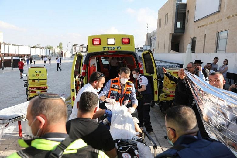 Israeli Officers Shoot Dead Palestinian Attacker In Jerusalem Old City ...