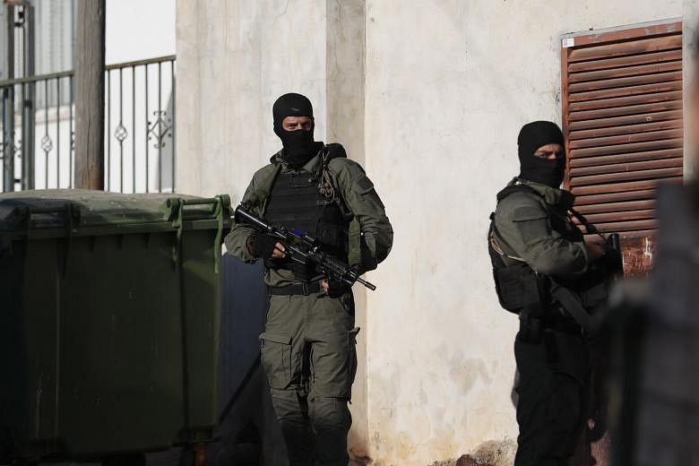 Israeli police catch two of six Palestinian jail escapees, police say ...