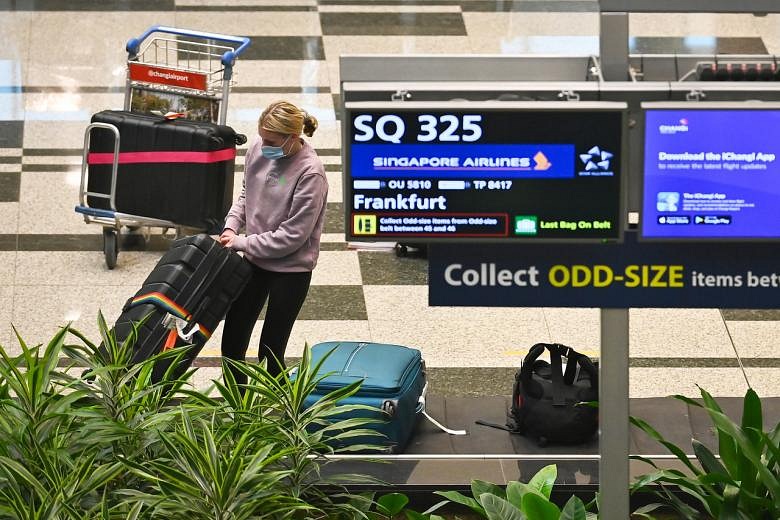 Changi airport hand carry 2025 luggage size