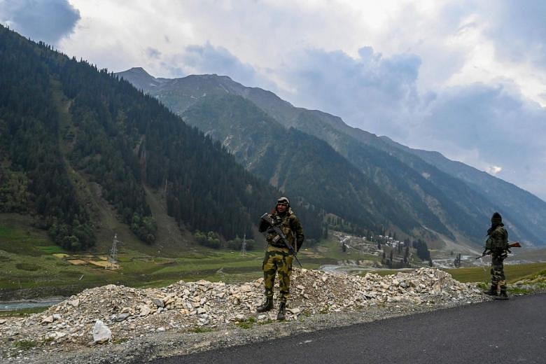 Five soldiers killed by militants in Indian Kashmir | The Straits Times