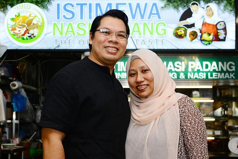 Istimewa Nasi Padang directors